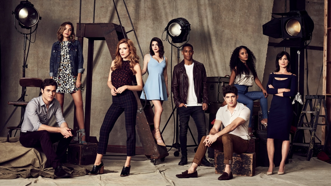 Famous in Love